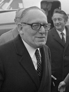 Portrait de Maurice Schumann